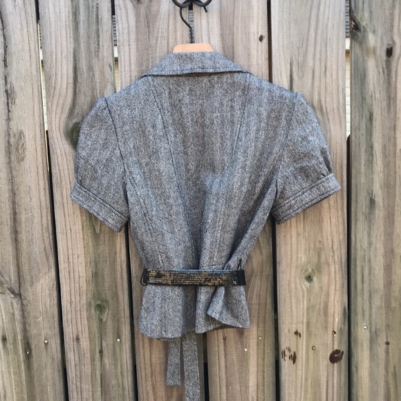 Forever 21 Short Sleeved Belted Tweed Like Jacket - Size 2 - Picture 2 of 6